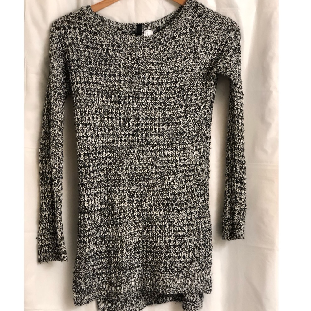 Charcoal Gray SUPER comfy tunic sweater! 🖤